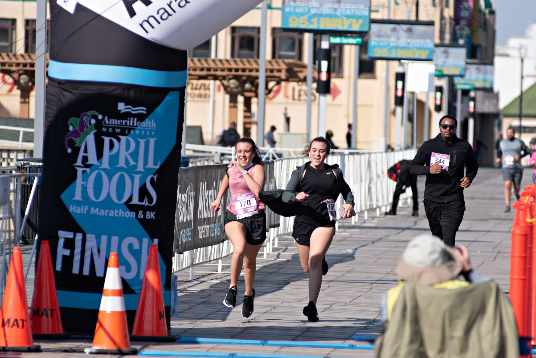 042321_nws_acmarathon